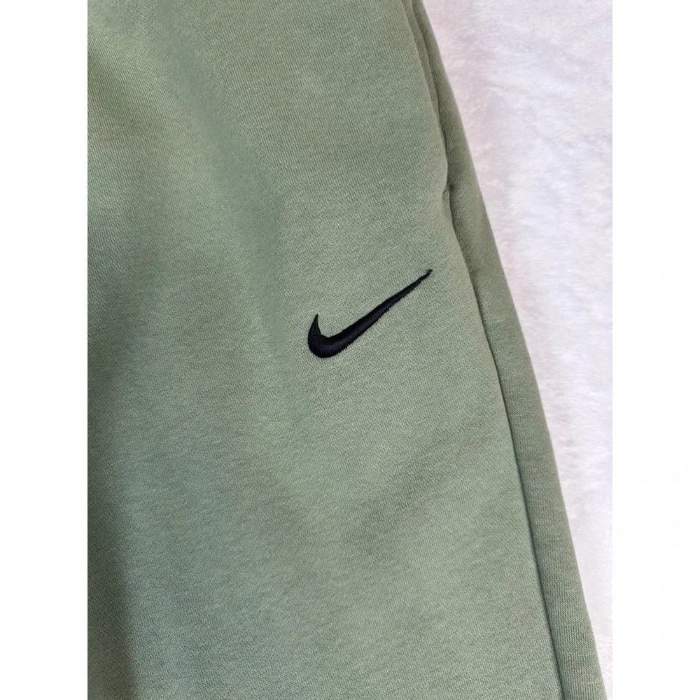 Nike Mens Sportswear Fleece Joggers Olive Green Sweatpants Medium Swoosh Logo